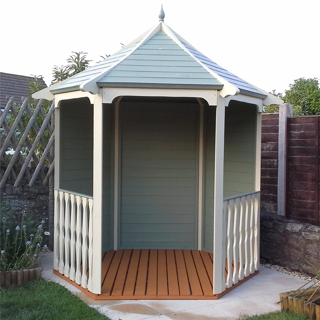 6 x 7 wooden summerhouse arbour